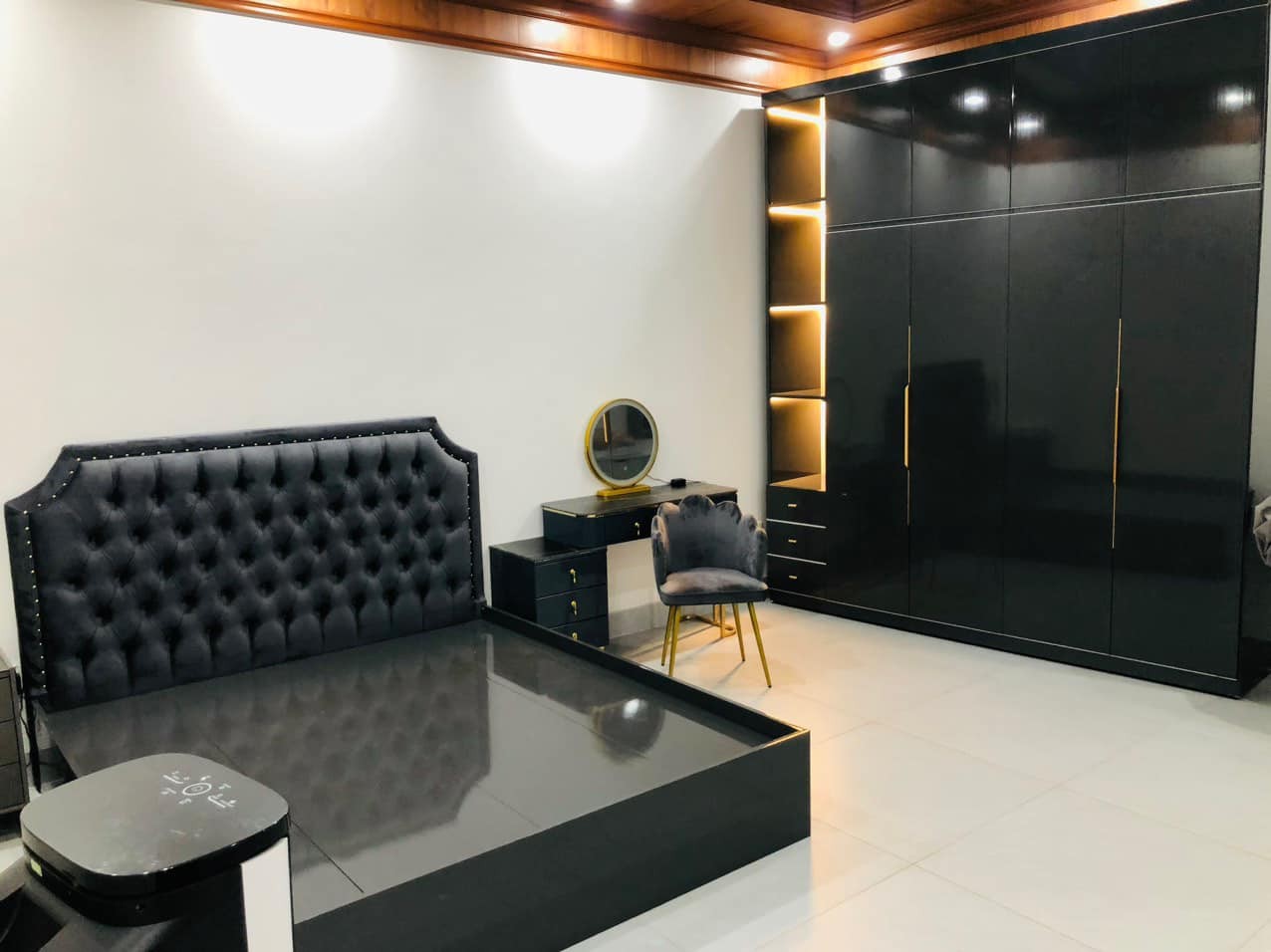 Giường nhựa cao cấp zukoplast 