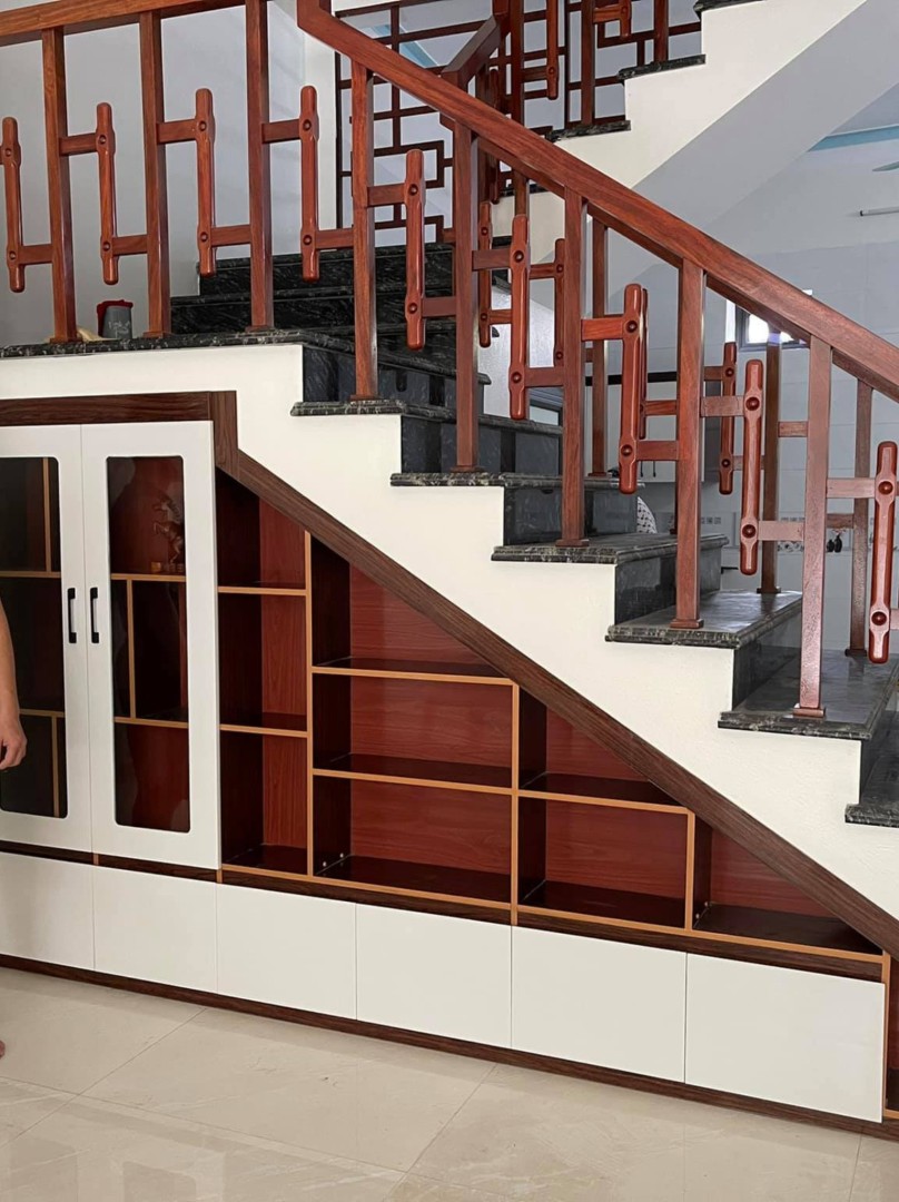 tủ cầu thang nhựa zukoplast