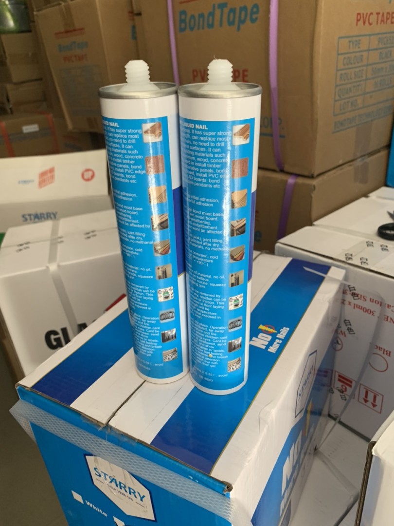 Mẹo Tẩy Keo Dán Trên Nội Thất Nhựa Cao Cấp 2025