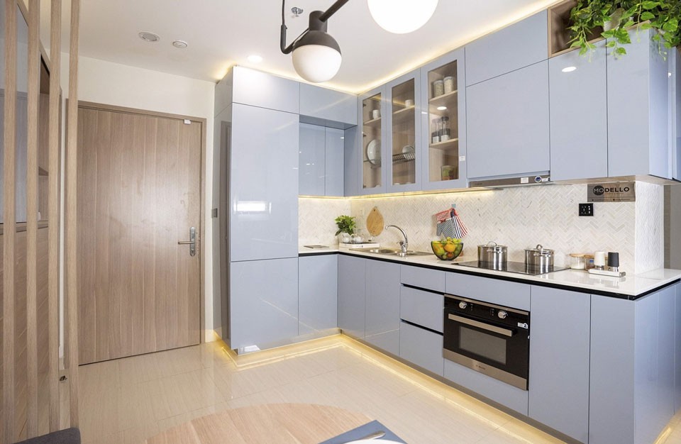 Tủ Bếp Cánh Acrylic 2025: Đẹp Bóng Như Gương