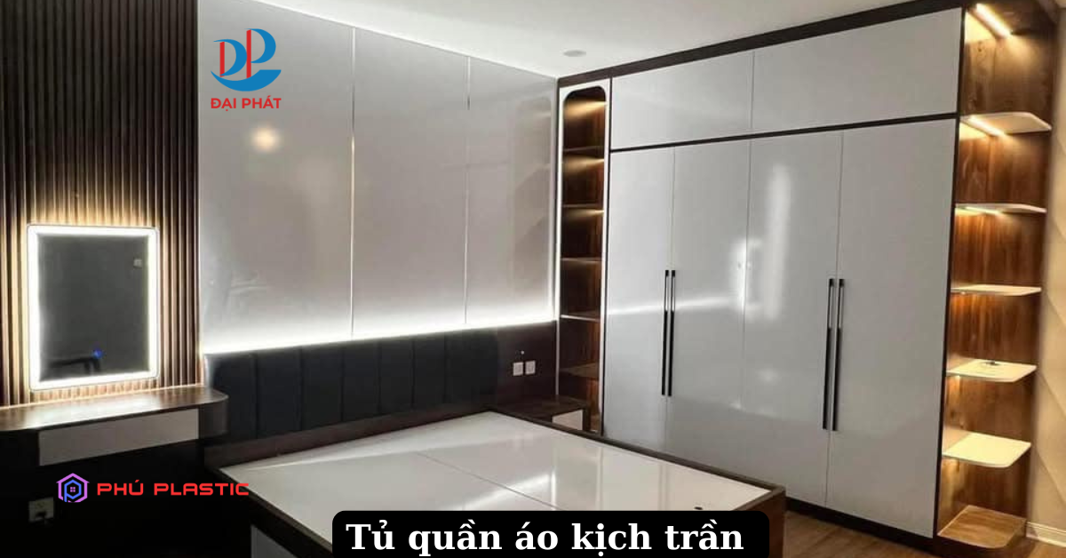 Có Nên Làm Tủ Quần Áo Kịch Trần Hay Không? Xu Hướng Nội Thất 2025